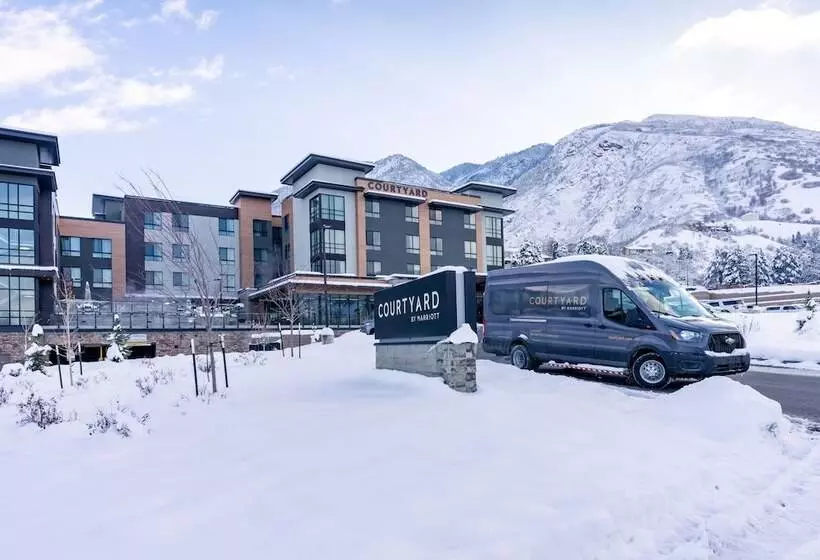 Hotelli Courtyard By Marriott Salt Lake City Cottonwood