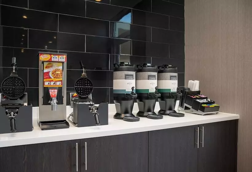 ホテル Springhill Suites By Marriott Birmingham Gardendale