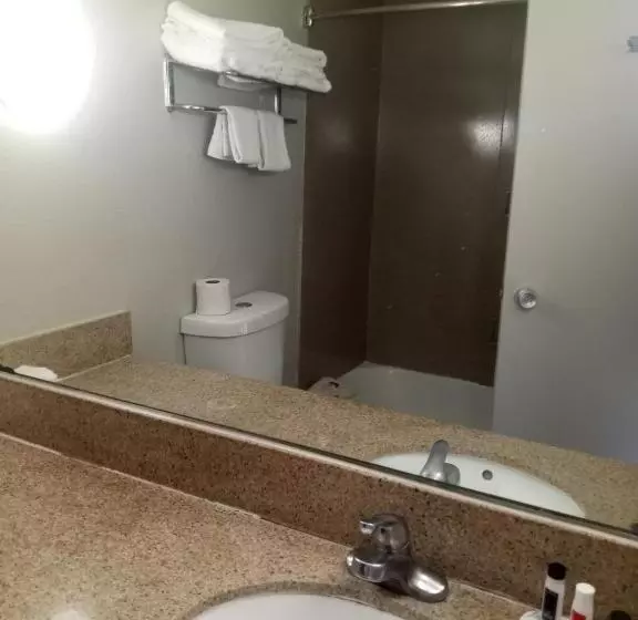 Hotelli Travelodge By Wyndham Petersburg