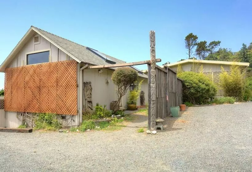 Moonstar Cottage