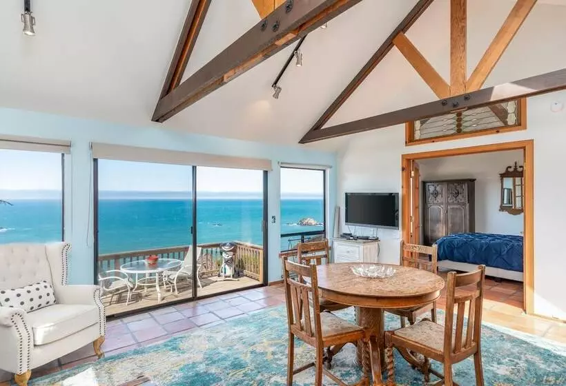 Moonstar Cottage