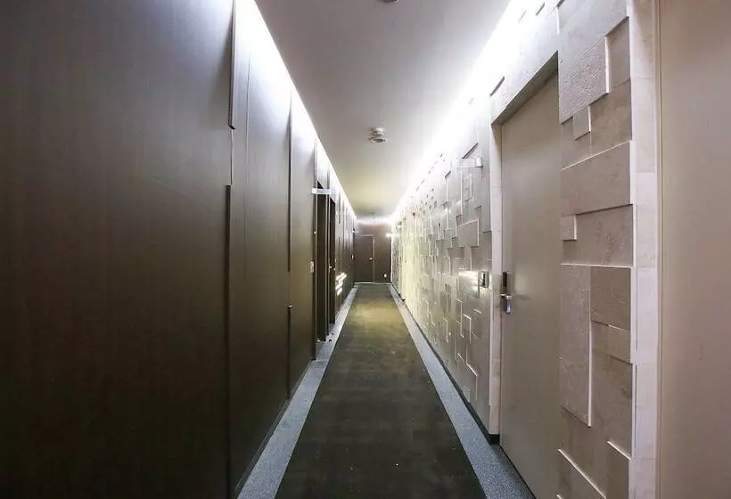 モーテル Ilsan Hotel Antives
