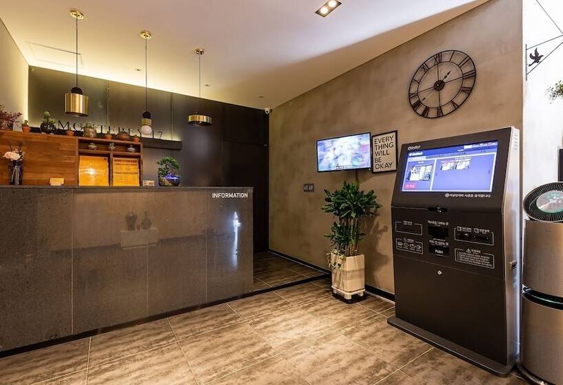 מוטל Yongin Monterey 17