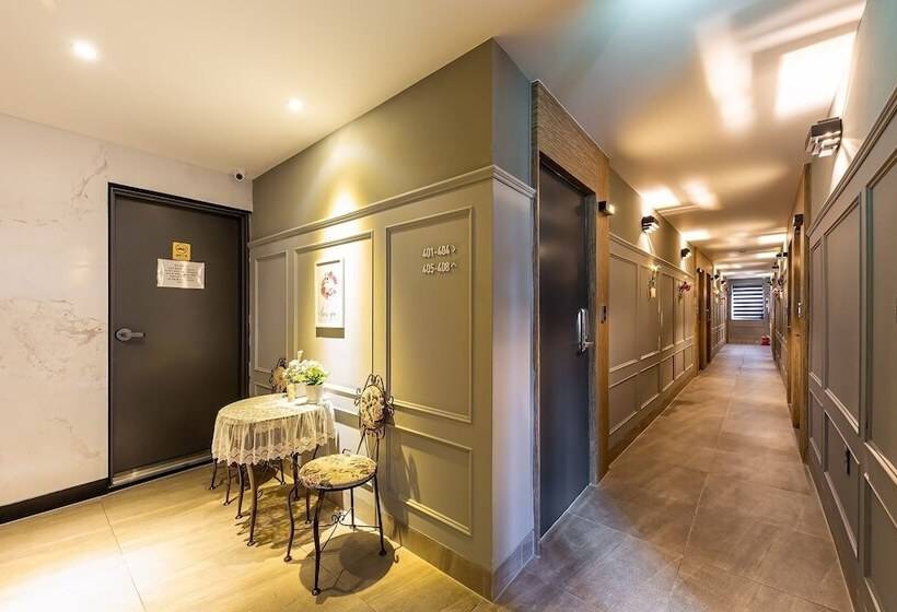 מוטל Yongin Monterey 17