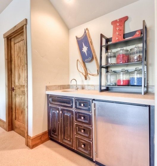 Spanish Peaks Cabin-17 Nighthawk