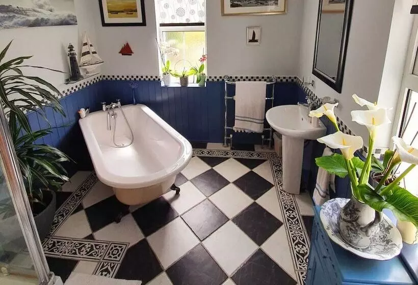 The Mulberrys B&b