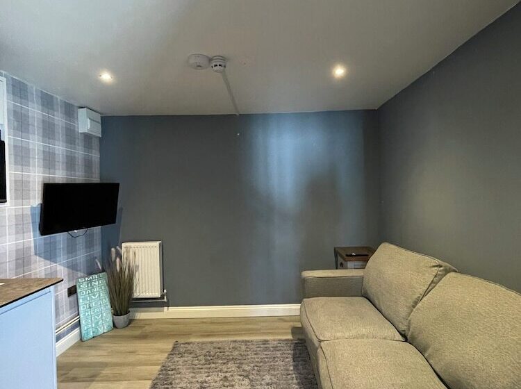 ベッドアンドブレックファースト Shore Lodge