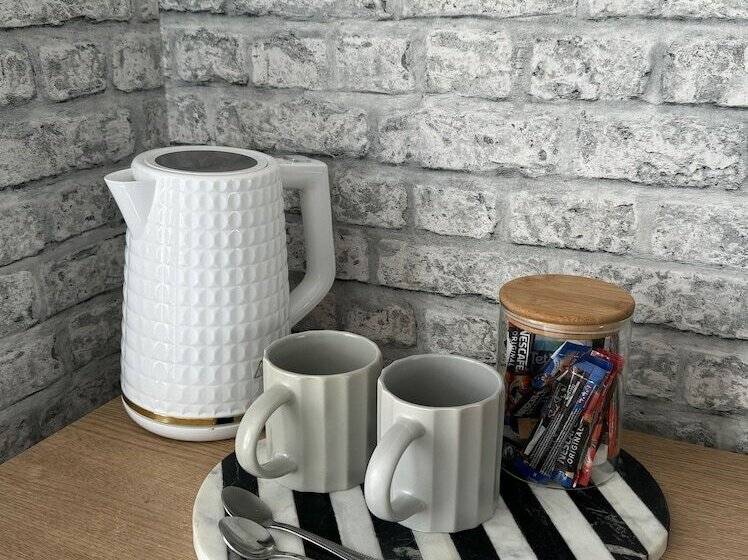 ベッドアンドブレックファースト Shore Lodge