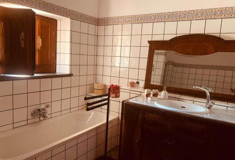 Bed and Breakfast Villa Le Gemelle Dell'alcantara