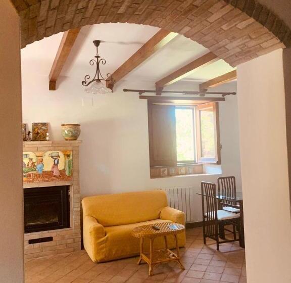 Bed and Breakfast Villa Le Gemelle Dell'alcantara