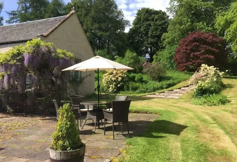 Charming Rural Cottage In Kippen, Stirlingshire