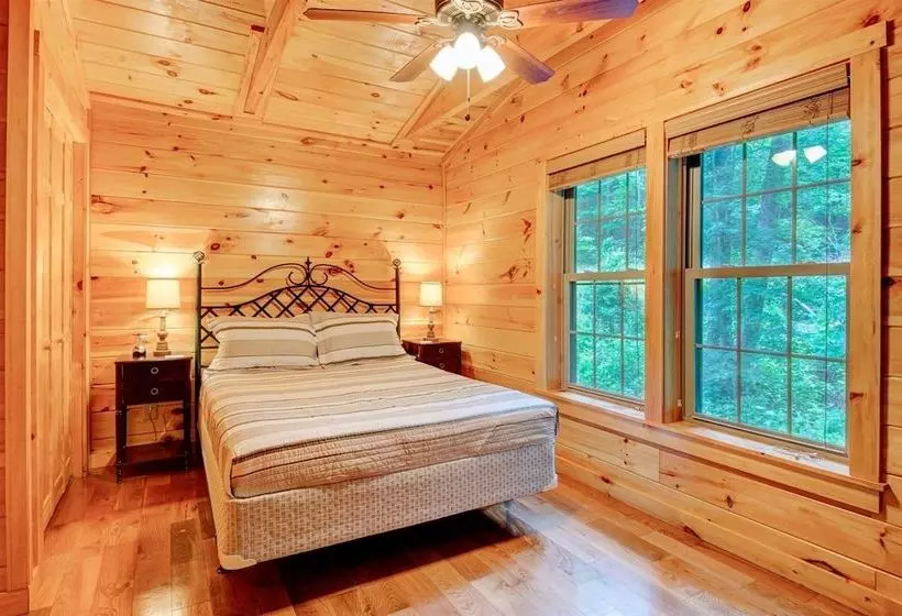 Gillford Cabin