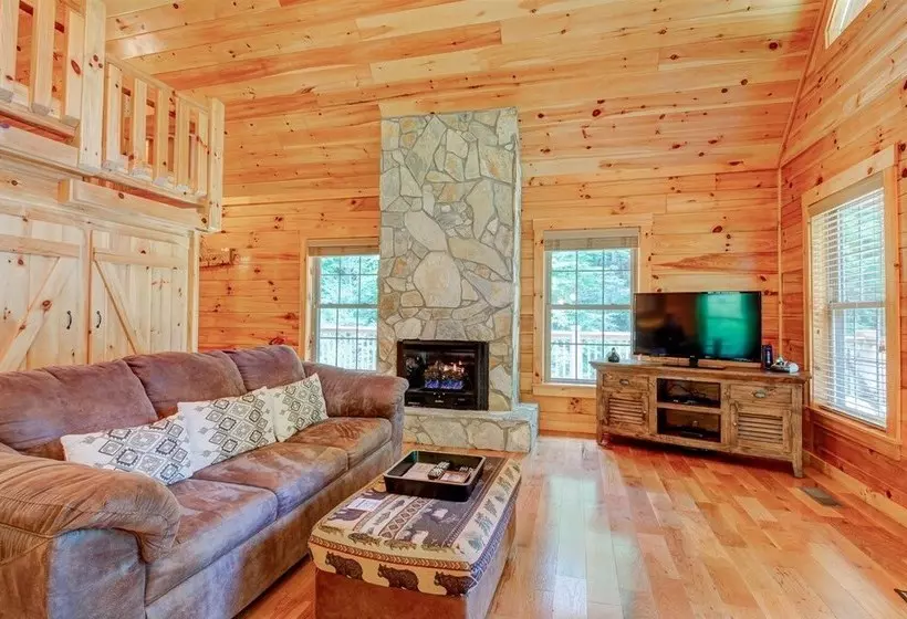 Gillford Cabin