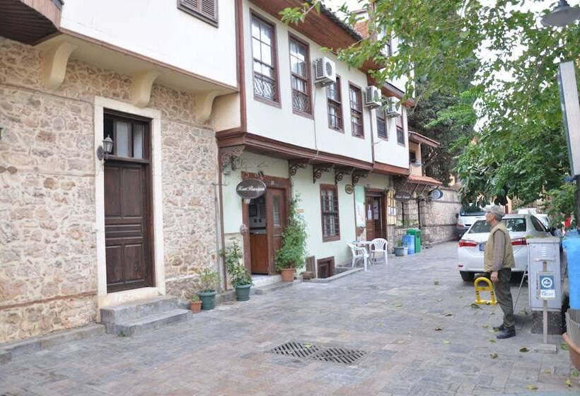 هتل Kont Pansiyon