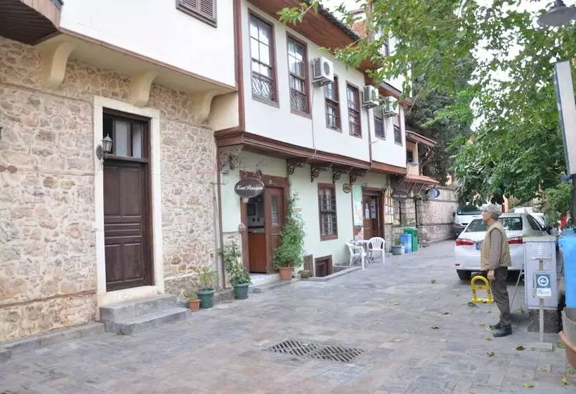 هتل Kont Pansiyon