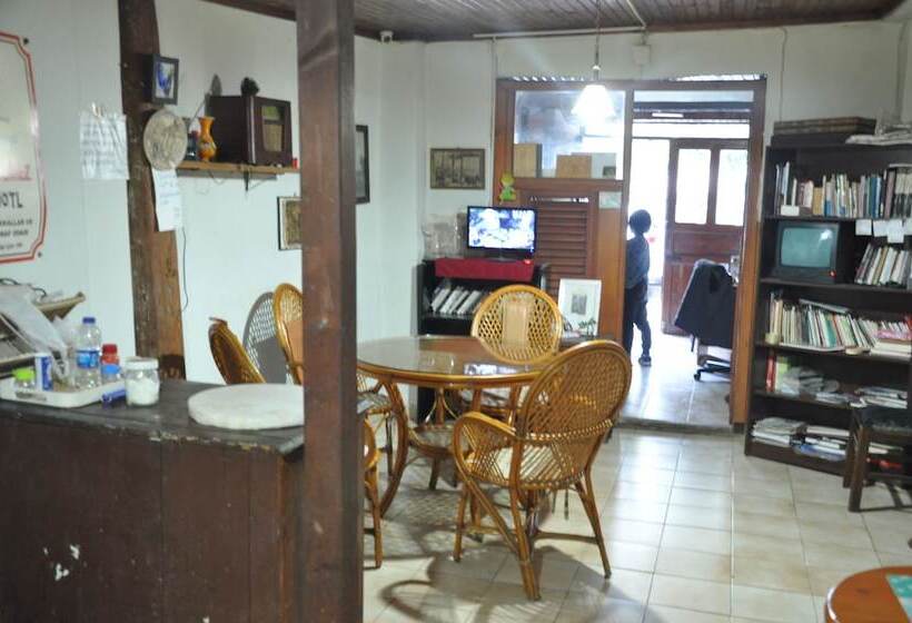 هتل Kont Pansiyon