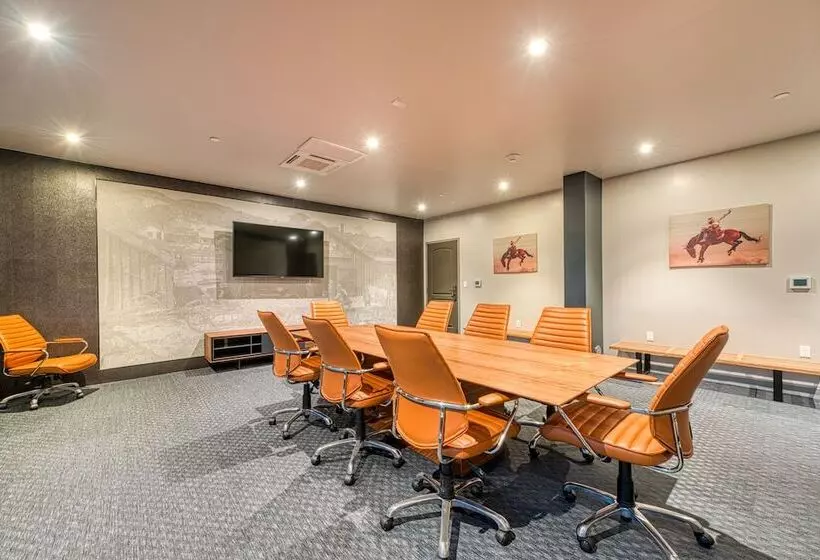 Hotelli Lexen   Newhall