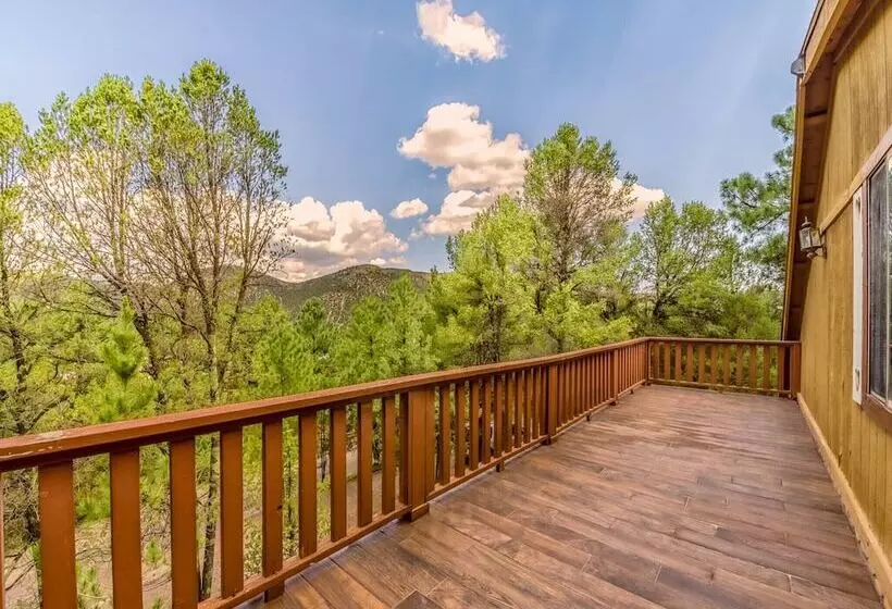 Mockingbird Cabin