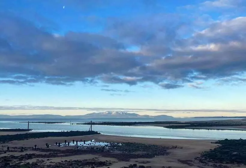 Majatalo Marina View Guest House