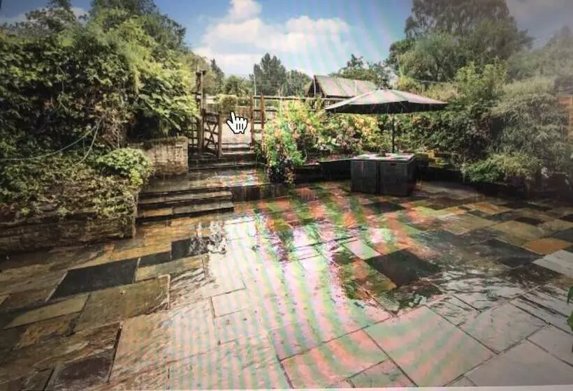 Stunning 3 Bed Cottage