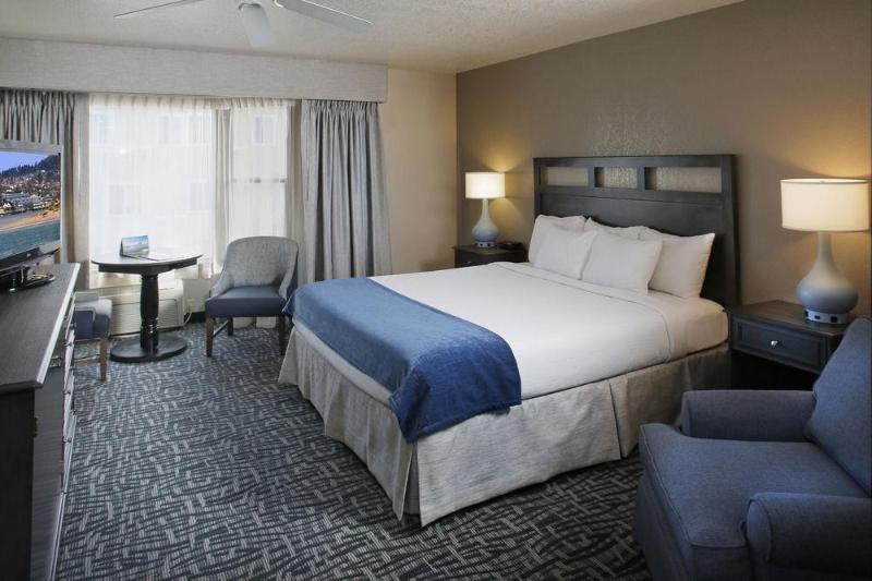 בית מלון כפרי Blue Sail Inn