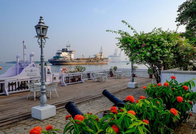 בית מלון כפרי Brunton Boatyard   A Cgh Earth Experience