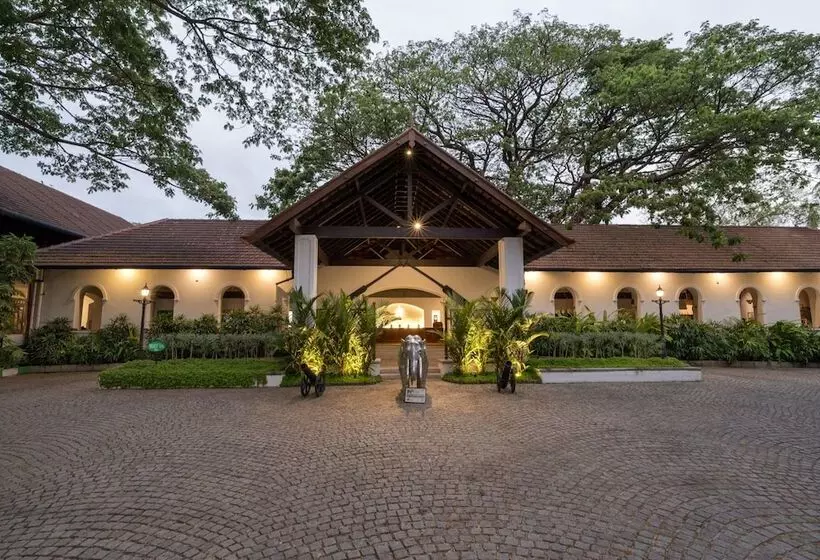 Hotel Brunton Boatyard   A Cgh Earth Experience