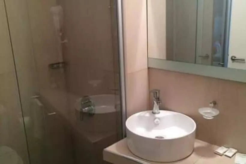 هتل Columbia Palace