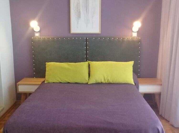 هتل Columbia Palace