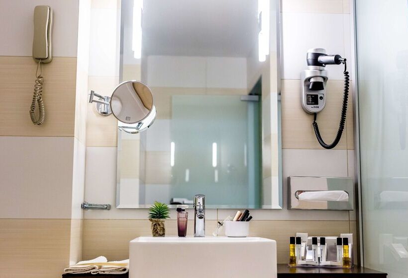 فندق Golden Tulip Ana Tower Sibiu