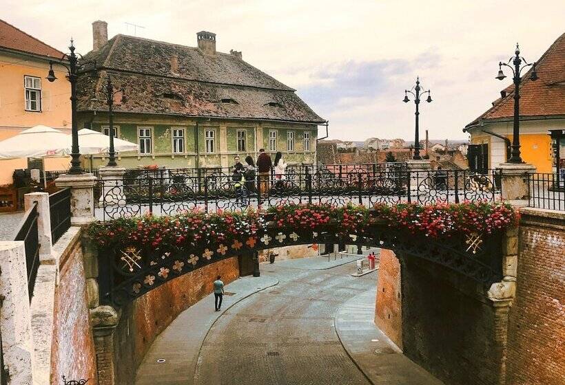 فندق Golden Tulip Ana Tower Sibiu