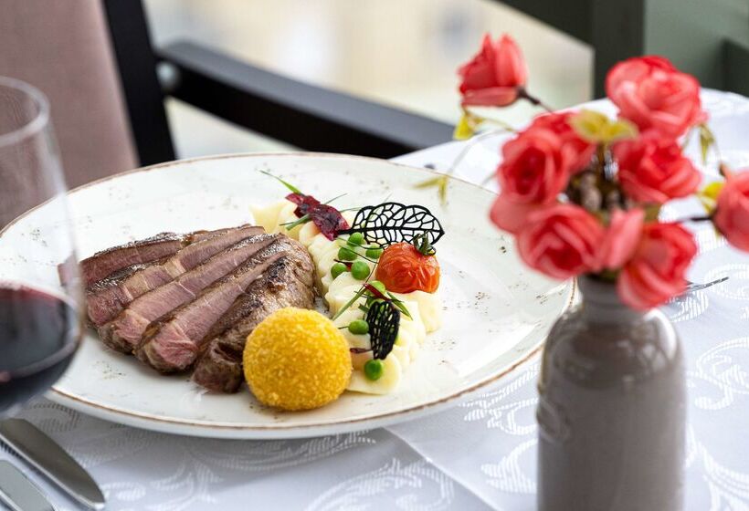 فندق Golden Tulip Ana Tower Sibiu