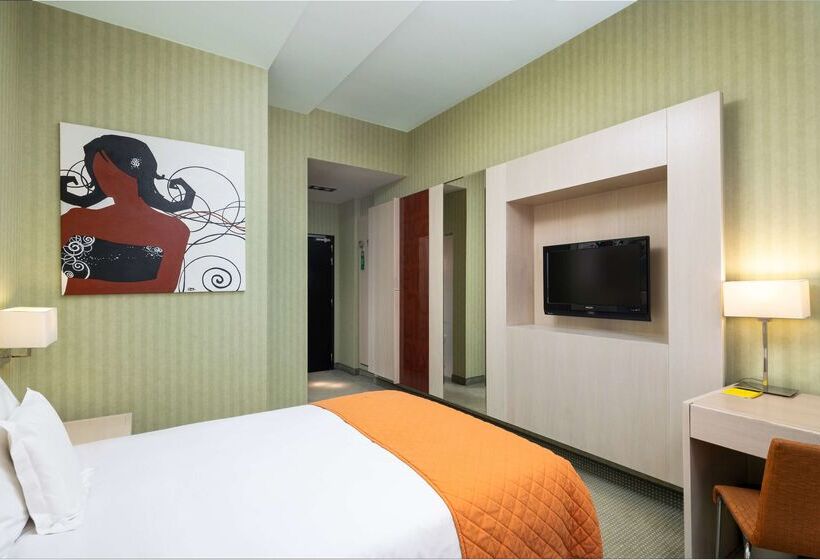 فندق Golden Tulip Ana Tower Sibiu