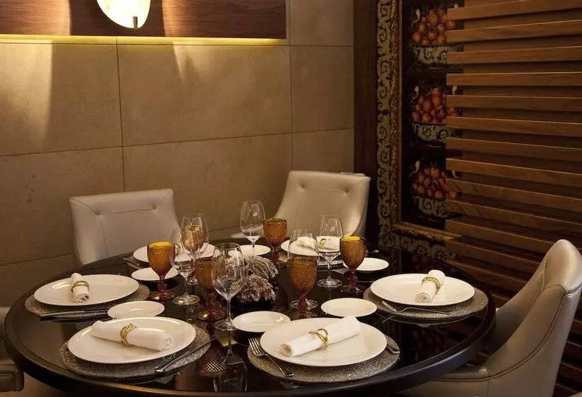 Gran Hotel Nagari Boutique & Spa