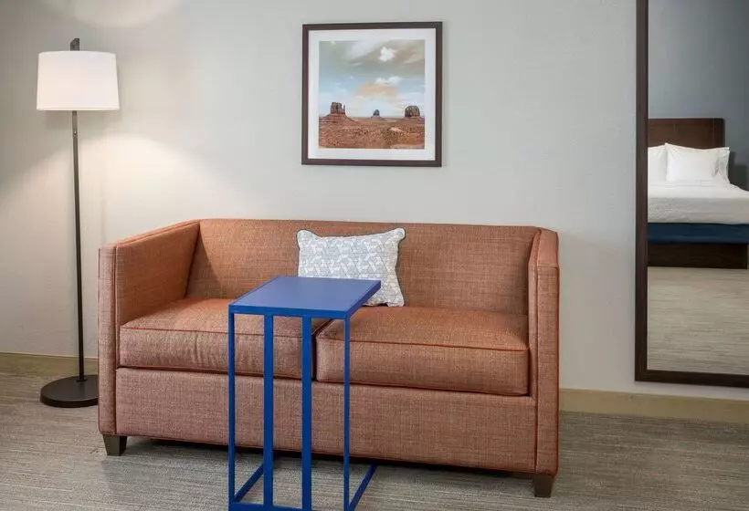 هتل Hampton Inn & Suites Phoenix North/happy Valley