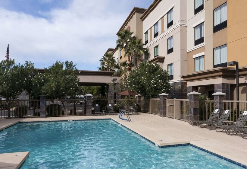 בית מלון כפרי Hampton Inn & Suites Phoenix North/happy Valley
