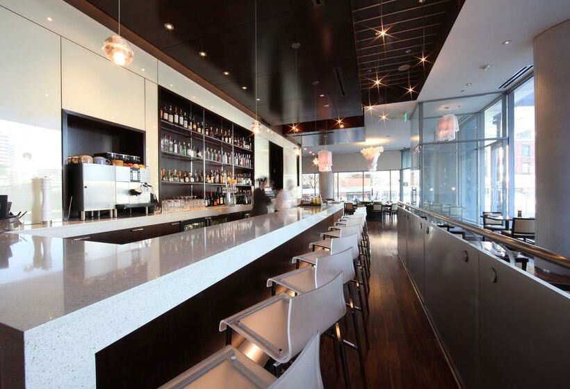 هتل Hyatt At Olive 8