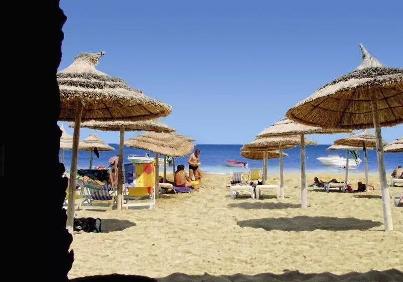 Iris Hotel & Thalasso