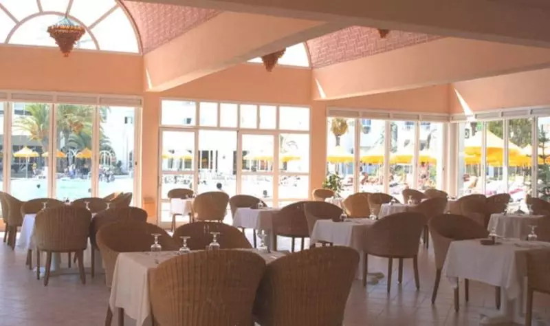 Iris Hotel & Thalasso