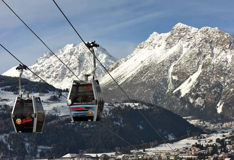 Отель La Genzianella Bormio