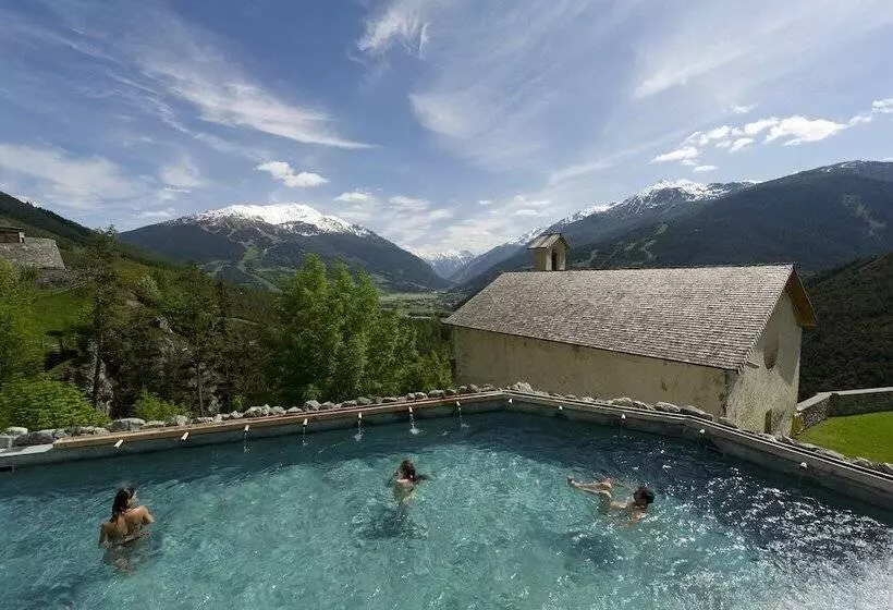 Отель La Genzianella Bormio