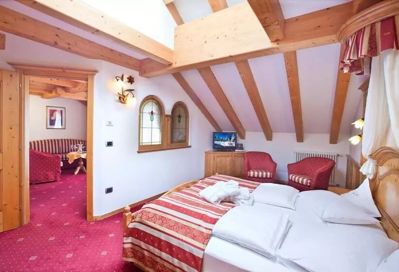 Отель Lagorai Resort & Spa