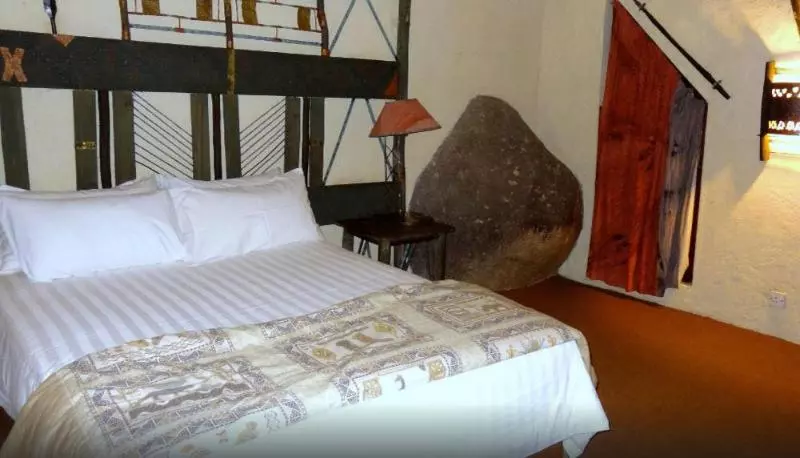 هتل Lodge At The Ancient City