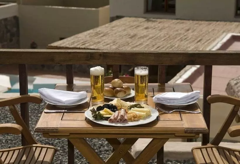 Отель Marques De Tojo