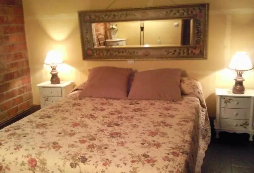 La Casona Del Abuelo Parra