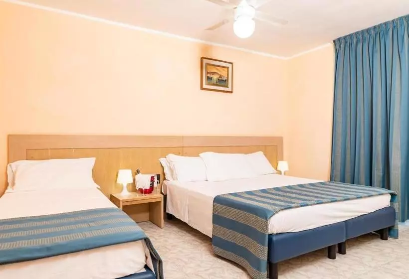 Hotel Racar