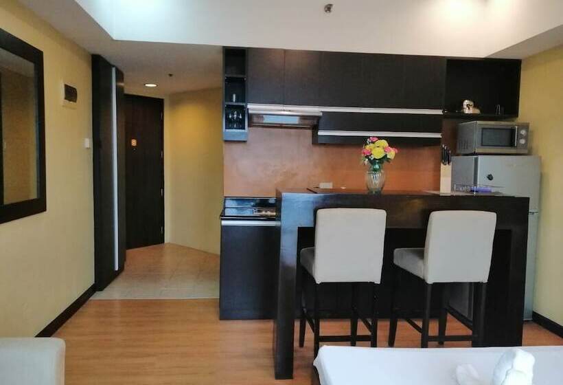 فندق صغير Lancaster Hotel By Central Flats