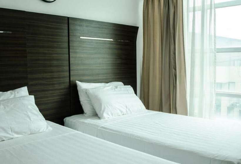 فندق صغير Lancaster Hotel By Central Flats