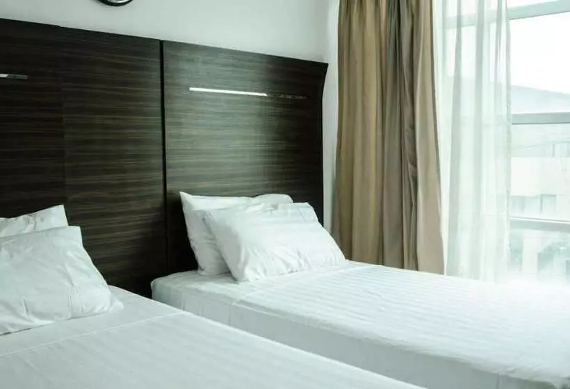 هاستل Lancaster Hotel By Central Flats