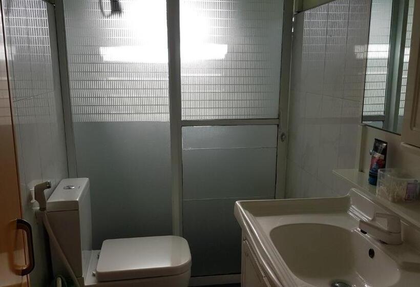 Общежитие Mount View Inn